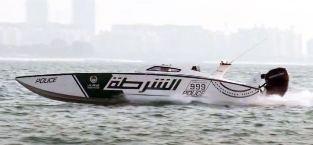 Nordic Yacht Charter har erbjudande på lunchkryssning. Boka fyra timmar, betala endast för tre timmar.